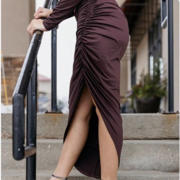 VERONICA BEARD TRISTANA ASYMMETRICAL RUCHED SATIN JERSEY OXBLOOD MIDI DRESS sz 8 - Picture 5 of 6